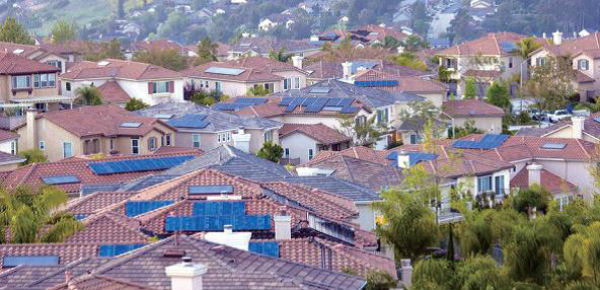 FlexiGroup’s green bond issuance provided cheaper rooftop solar panels in Austrailia. / reneweconomy.com.au