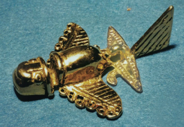A Picture of Inca’s Aircraft-like Artifact/ beforeitsnews.com