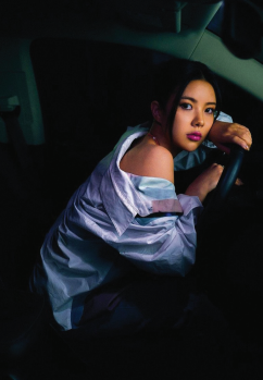Singer-songwriter Moon Su-jin (MILLION MARKET Official Instagram)