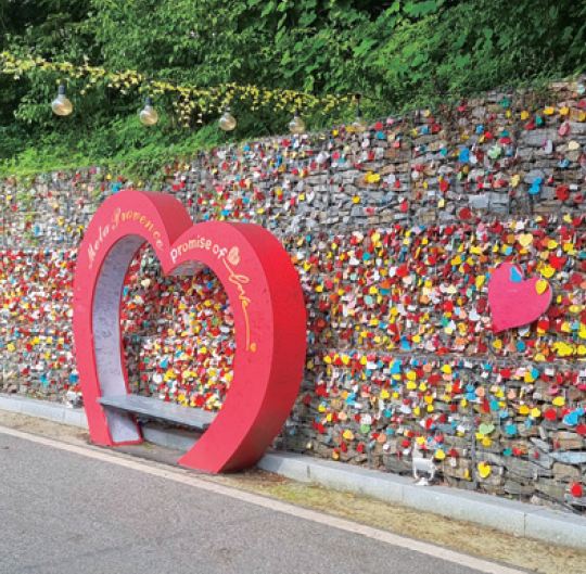 The Love Locks Path on the Way to Entering Meta Provence