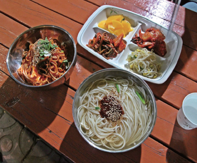 Various Types of Noodles in Damyang Noodle Street(ohmynews.com)