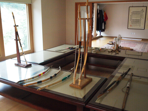 Hwanghakjeong Korean Archery Gallery (ilyo.co.kr)
