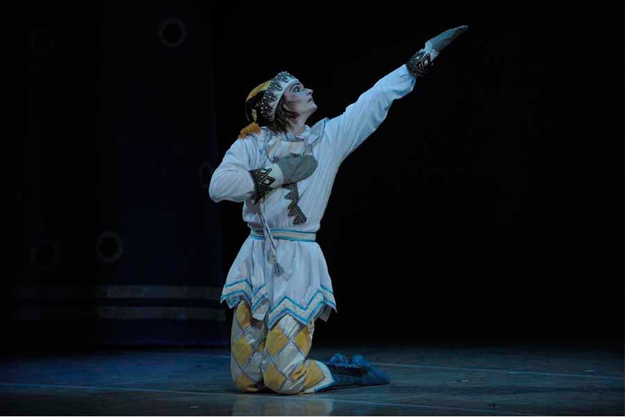 Petrouchka (mariinsky.ru)