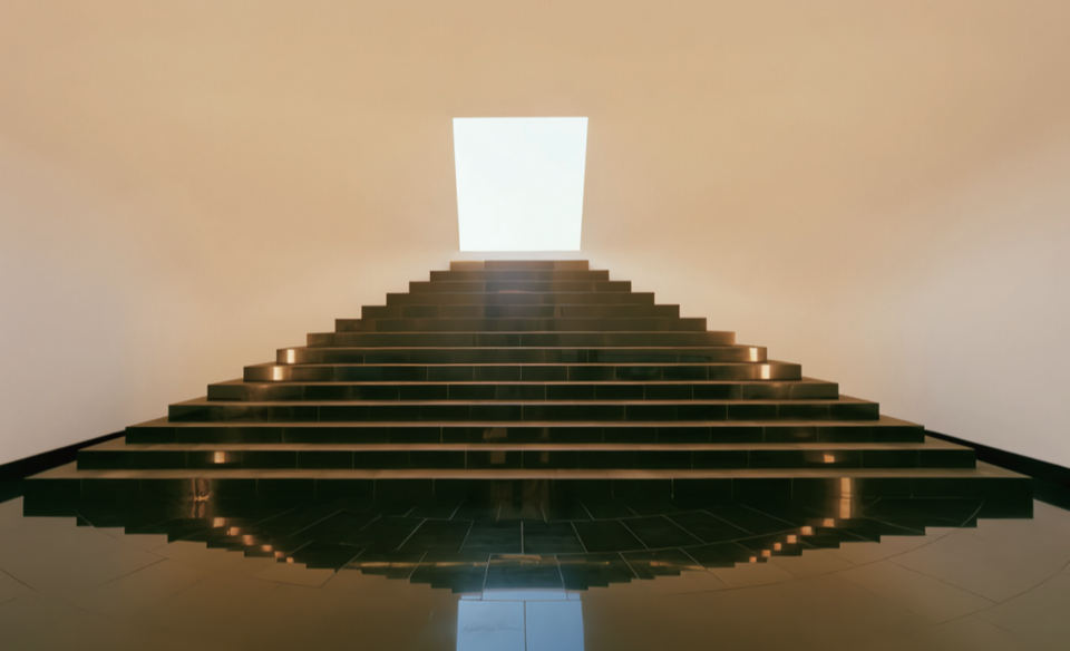 Horizon Room in the James Turrell Hall (museumsan.org)
