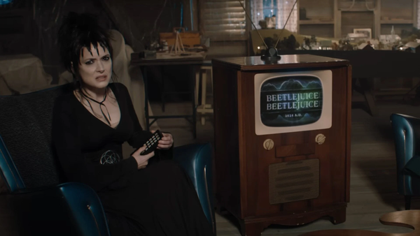 Lydia’s TV Show, Ghost House With Lydia Deetz(gizmodo.com)