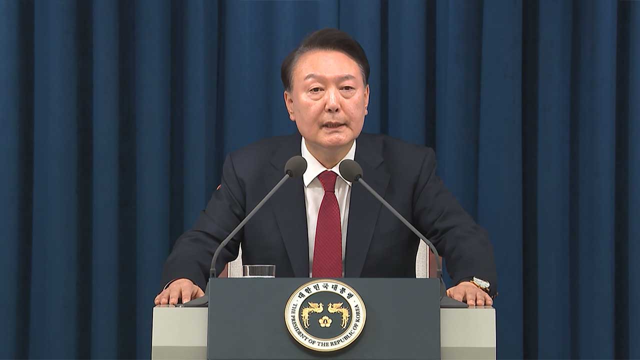 The Moment Yoon Declared Martial Law (imnews.imbc.com)