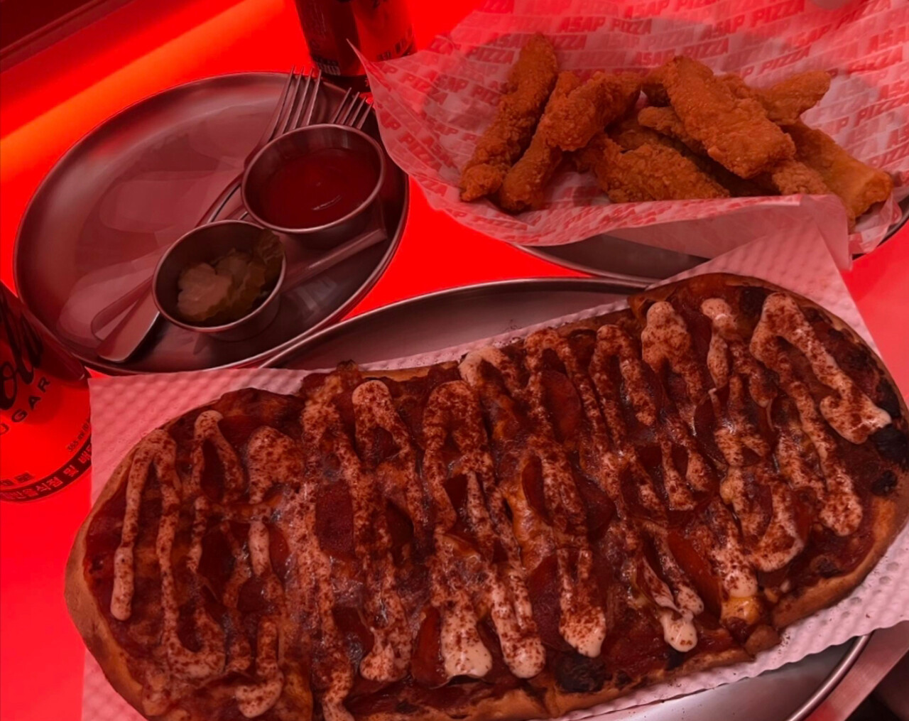 Signature Pizza and Chicken Tenders